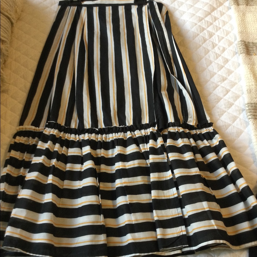 ruffle midi skirt